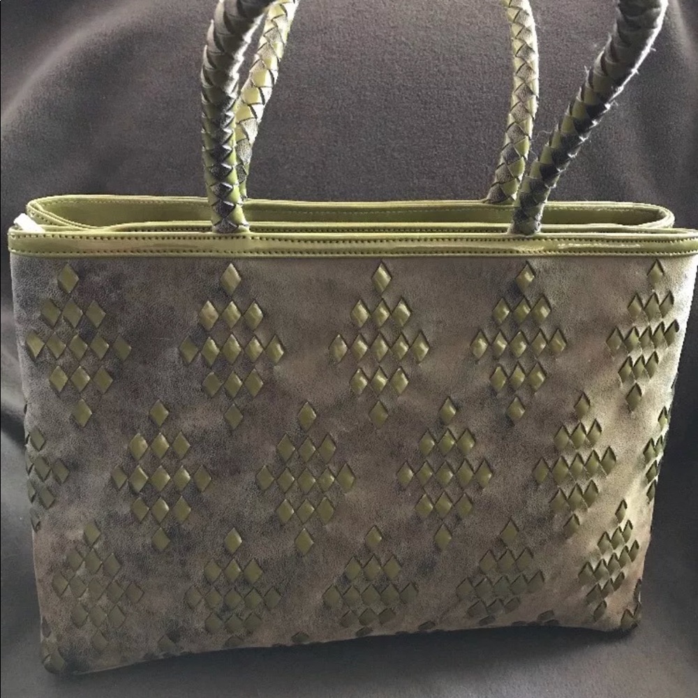 Beautiful Esbeda Ladies Handbag